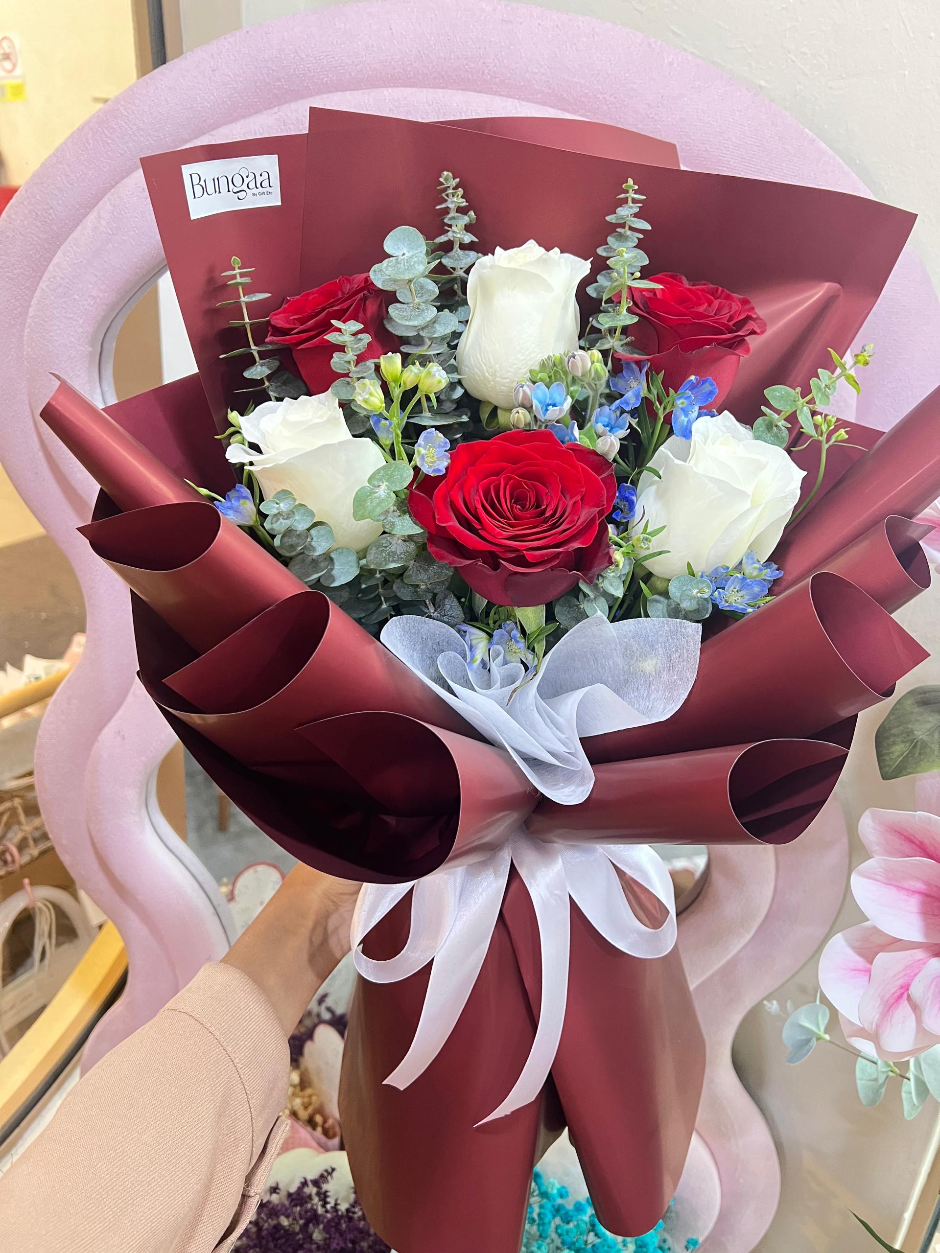 Roses - 25