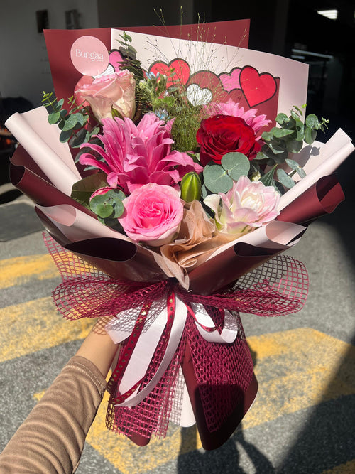 Anggerik – Lily Bouquet by Bungaa